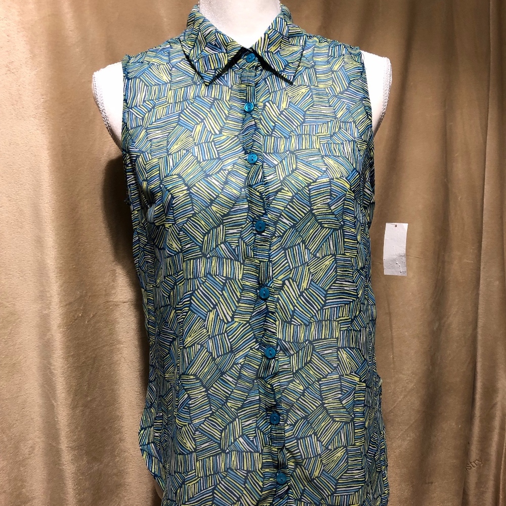 attention Button-up Blouse